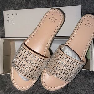 Sparkly sandal slides